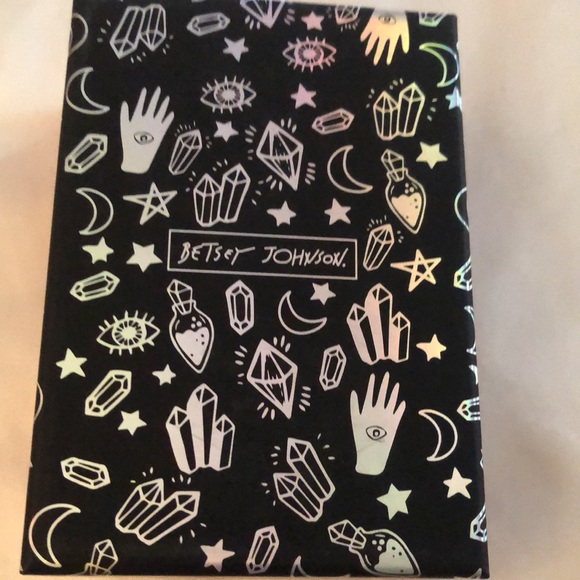 Betsey Johnson Ghost, Vampire Lips & Boo Mismatch Drop Earrings NIB - Picture 12 of 14